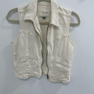 American Eagle Off-White Denim Vest